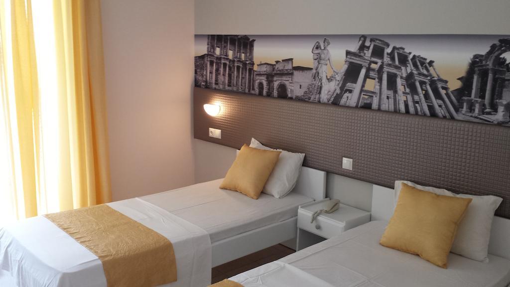 Hotel Blue Nest Tigaki
