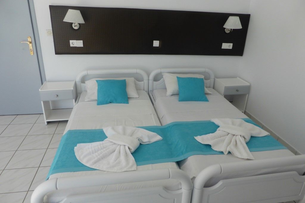 Blue Nest Hotel 3*